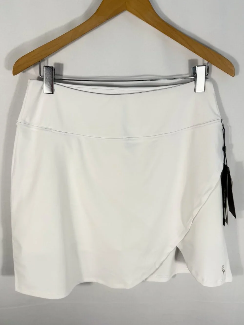 A Putnam Wrap Skort Bright White Medium NWT Golf Tennis Resort Preppy